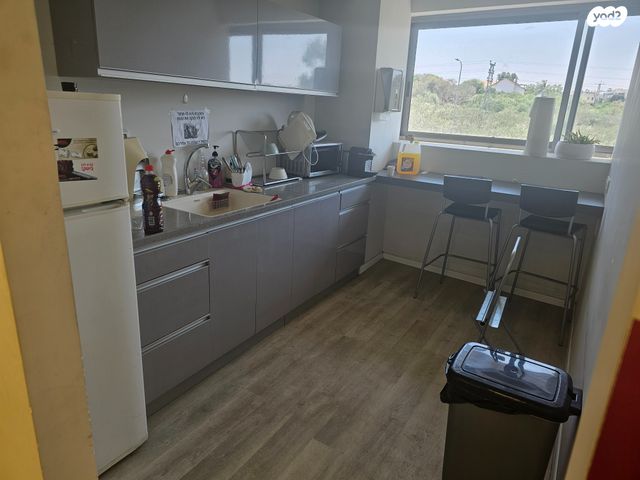 מבני תעשיה, אזור תעשיה מעויין שורק, מרכז עסקים שורק, ראשון לציון