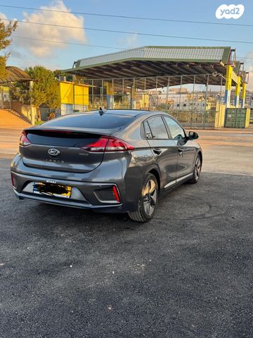 יונדאי איוניק