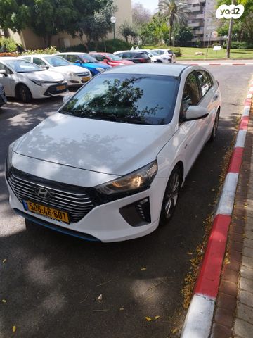 יונדאי איוניק