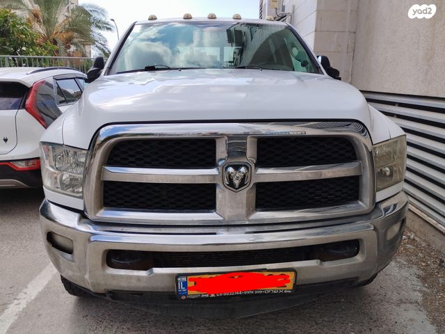 מודעת רכב דודג'