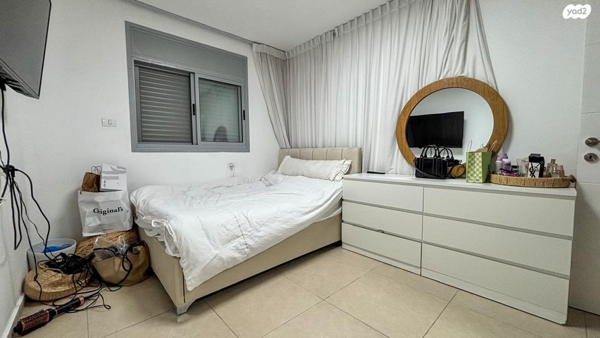 דירת גן, תלתן, קרית מנחם, אופקים