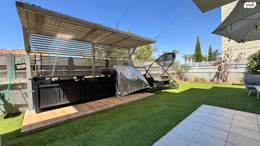 דירת גן, תלתן, קרית מנחם, אופקים