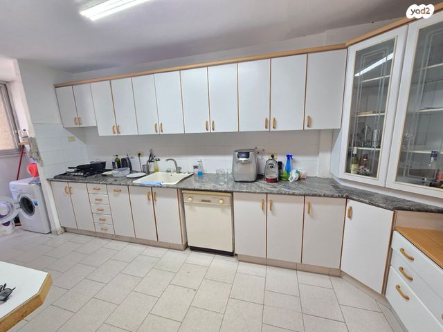 דירה, שמעוני, שכונה ב', באר שבע