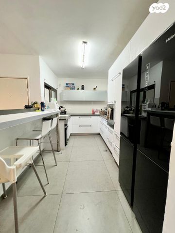 בית פרטי/ קוטג', גלעד, אלפי מנשה