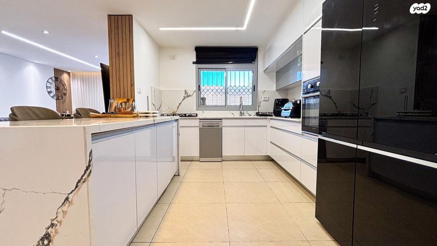 דירת גן, תלתן, קרית מנחם, אופקים