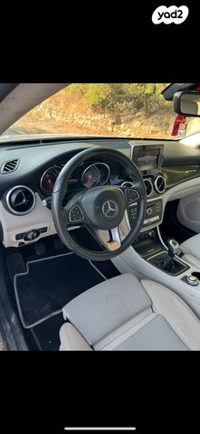 מרצדס-בנץ CLA