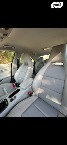 מרצדס-בנץ CLA