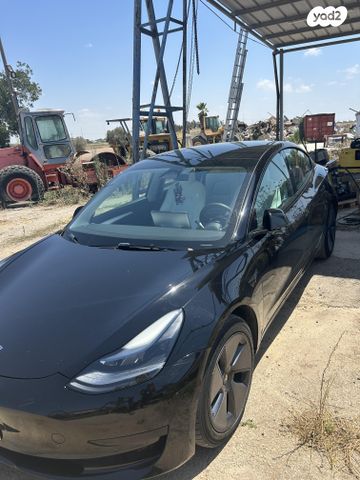 טסלה מודל 3