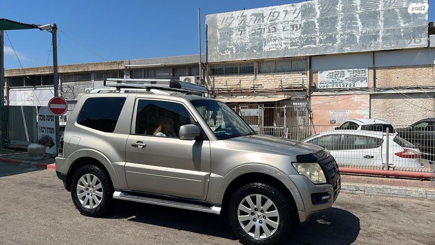 מודעת רכב מיצובישי פג'רו