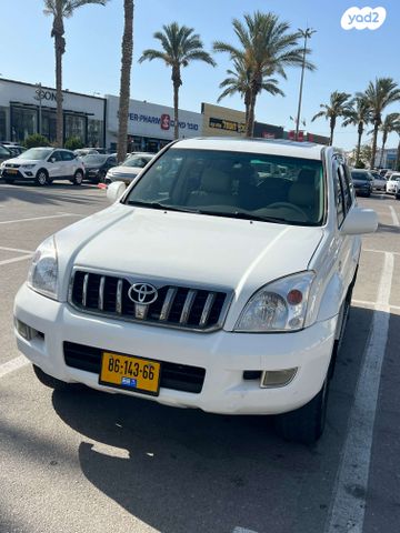 טויוטה לנד קרוזר