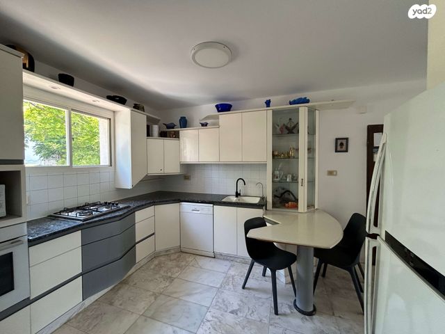 דירה, אירוס הארגמן 20, גבעת האירוסים, נתניה