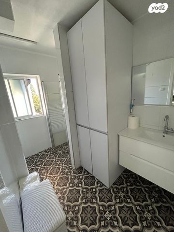 דירה, הגיבור האלמוני 20, יד אליהו, תל אביב יפו