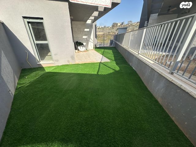 דו משפחתי, ניצנים 4, אלקנה, אלקנה