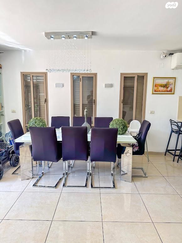 דו משפחתי, תל חי 75, מזרחי א, כפר סבא