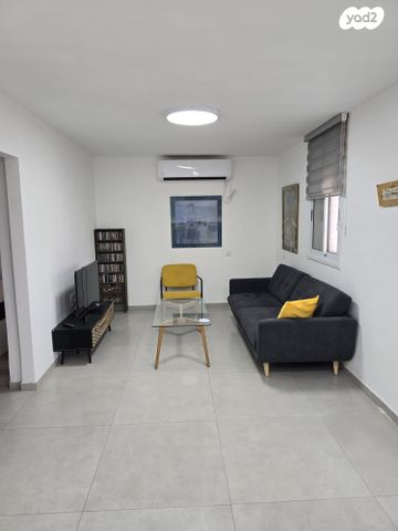 דירה, שלמה המלך 75, שכונה ד', באר שבע