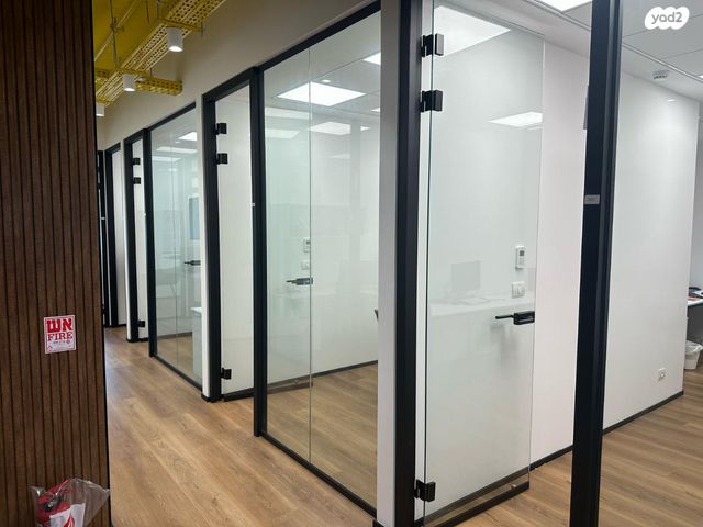 משרדים, שדרות גן רווה 1, אזור תעשיה, יבנה