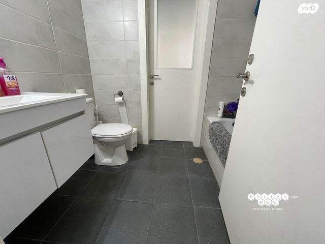 דירה, נאות שמיר, רמלה