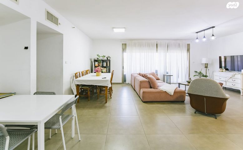 דירה, דרך בן גוריון, אבן גבירול, רחובות