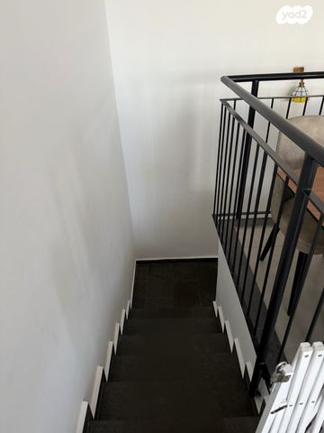 דירת גן, הס 32, הדר עליון, חיפה