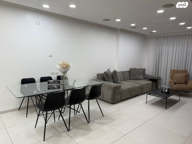 דירת גן, נחל הצבי, קרית רבין, מגדל העמק