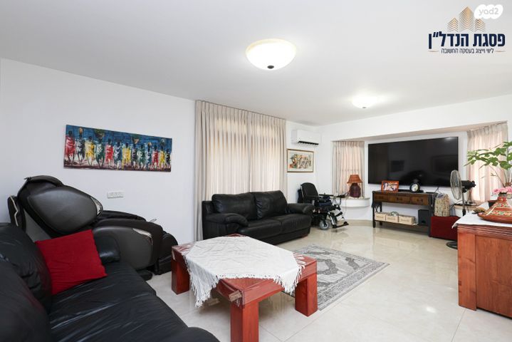 בית פרטי/ קוטג', טופז, אלונים, שוהם