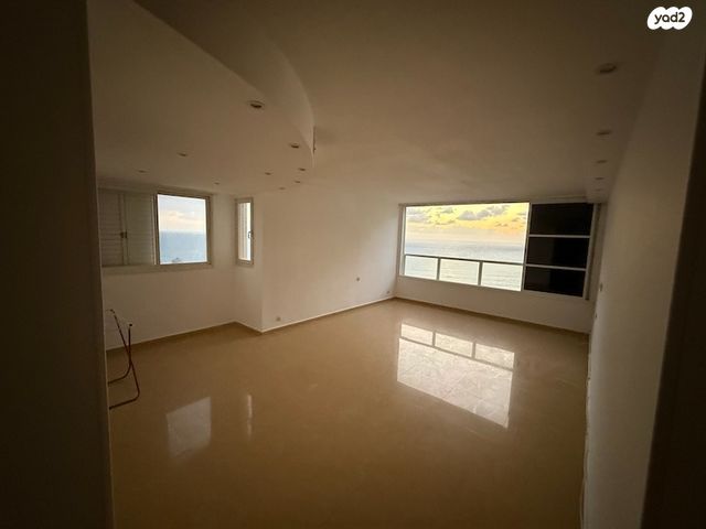 דירה, המעפילים 22, צפון מערב מרכז העיר, נתניה