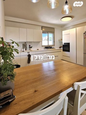 דירה, מרכז, הרצליה