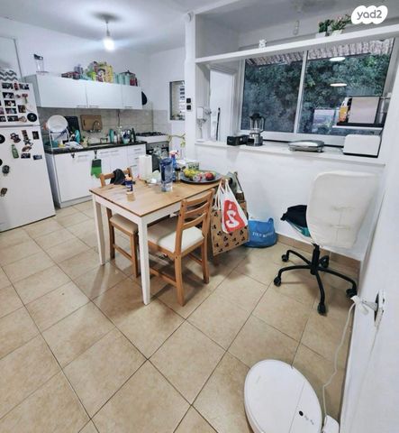 קרן היסוד 35