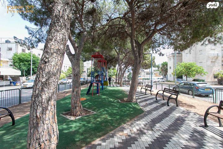 דירה, שדרות טרומפלדור, זיו, חיפה