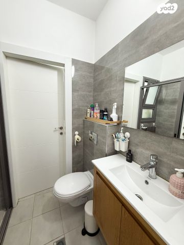 דירה, תל גבעון, ממשית, דימונה