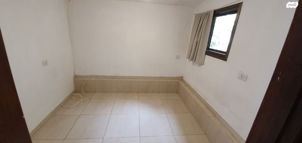 דירה, מאיר גרונולד, קרית היובל, ירושלים