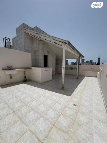 דירה, מורדי הגטאות 16, בורוכוב, גבעתיים