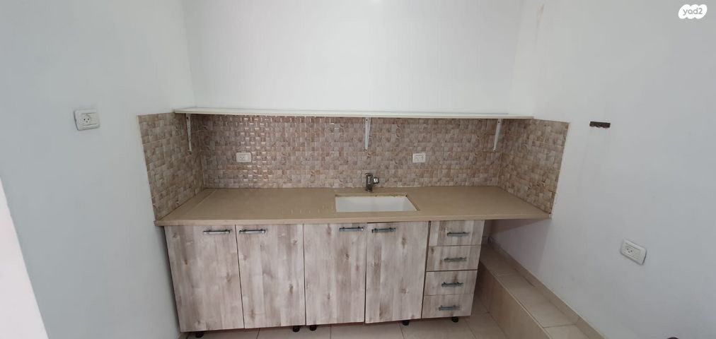 דירה, מאיר גרונולד, קרית היובל, ירושלים