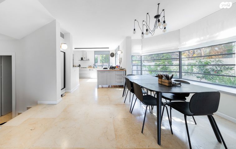 בית פרטי/ קוטג', מתחם 19 - 20 (מתחם הפרחים), הוד השרון