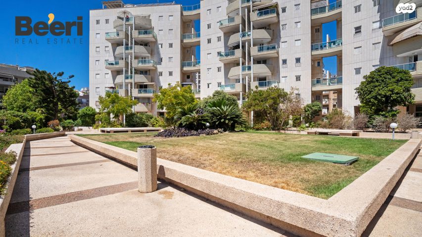 דירה, מנדל מתתיהו 7, רמת גן