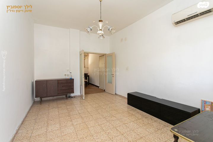 דירה, שדרות טרומפלדור, זיו, חיפה