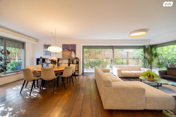 בית פרטי/ קוטג', דילה רינה יוסף, שיכון דן, נווה דן, תל אביב יפו