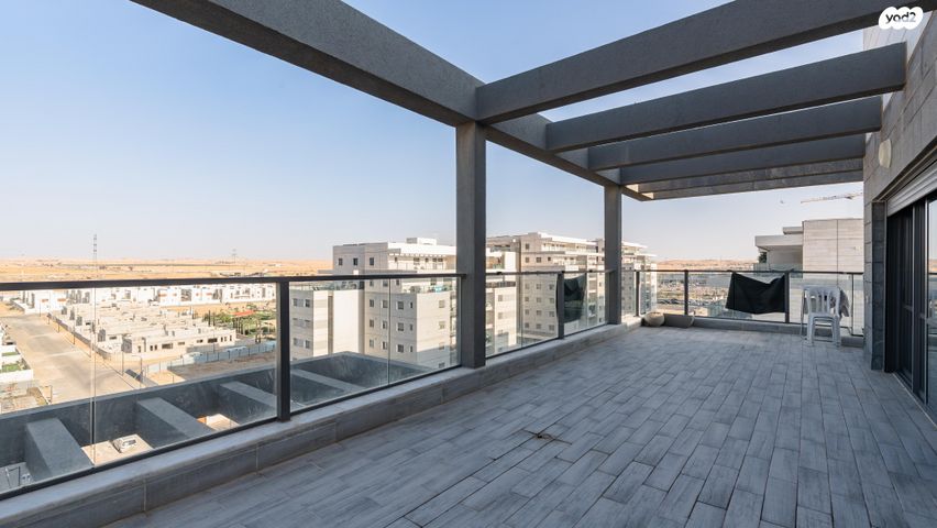 גג/ פנטהאוז, נחל פרת, פארק הנחל, באר שבע