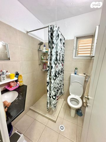 דירה, שדרות הנרייטה סולד, קרית ים ג', קרית ים