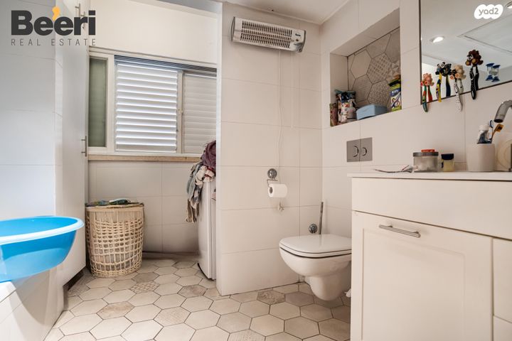 דירה, מנדל מתתיהו 7, רמת גן