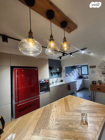 בית פרטי/ קוטג', גבעת הסלעים, ראש העין