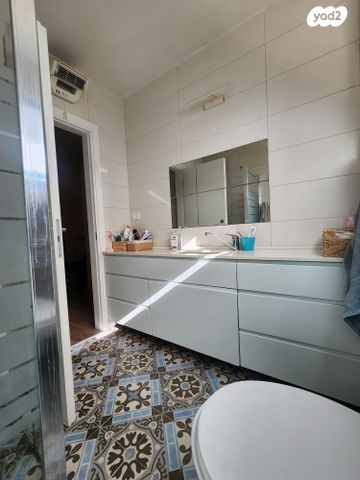 בית פרטי/ קוטג', גבעת הסלעים, ראש העין