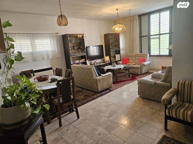 דירה, מרכז, כפר סבא