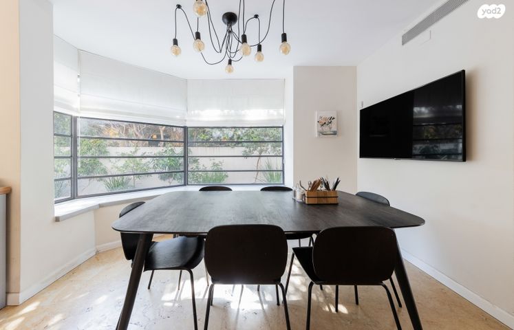 בית פרטי/ קוטג', מתחם 19 - 20 (מתחם הפרחים), הוד השרון