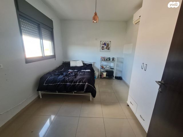 דירה, שדרות אח"י אילת 5, קרית חיים מזרחית, חיפה