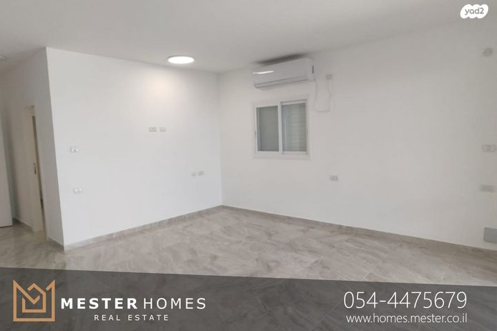 דירת גן, האלון, בני עי"ש