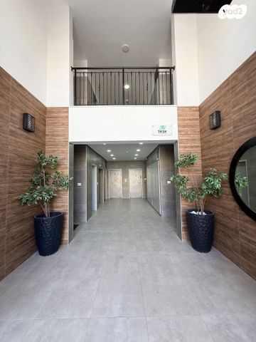 דירה, תל גבעון, ממשית, דימונה