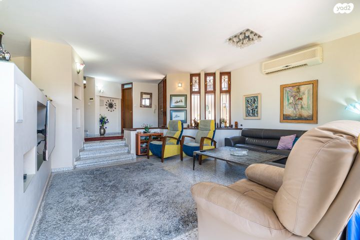 בית פרטי/ קוטג', נחשונים 3, גבעת ביל"ו, חדרה