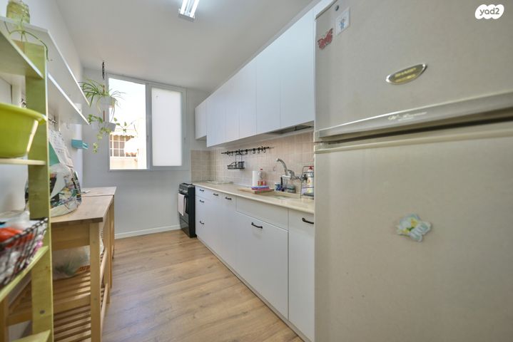 דירה, בית יוסף, רמב"ם, ראשון לציון