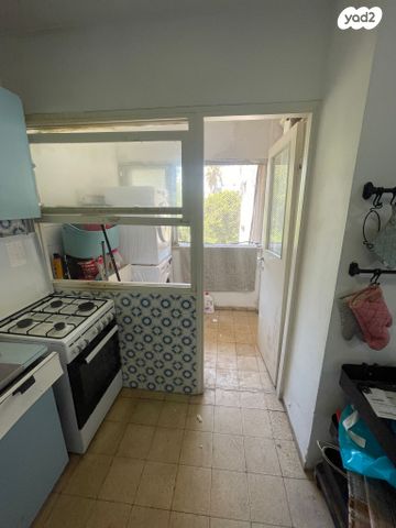 דירה, מעפילי אגוז, נווה חן, תל אביב יפו